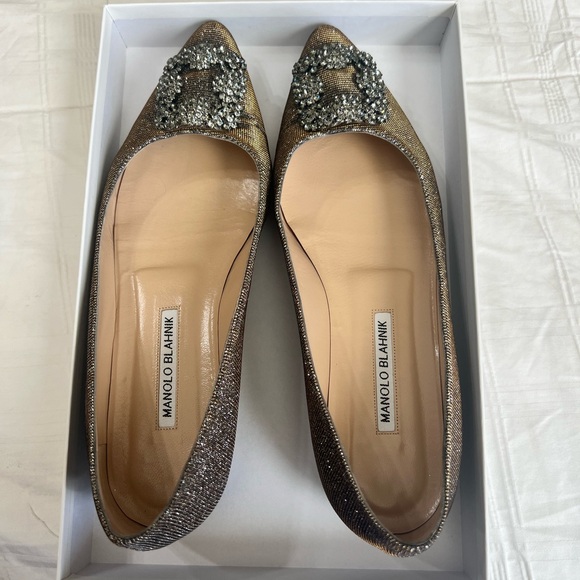 Manolo Blahnik Gold Glitter Fabric Jewel Buckle Flat Pumps Size 39 - Picture 4 of 11